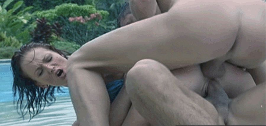 Porn GIFs dupla penetração. Mais de 100 imagens animadas